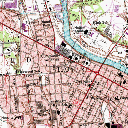 Topographic Map of Hobart Circle Historic District, OH