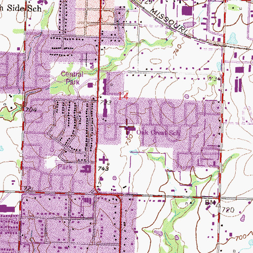 Topographic Map of Oak Crest Elementary School, OK