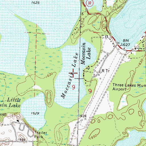 Topographic Map of Moccasin Lake, WI
