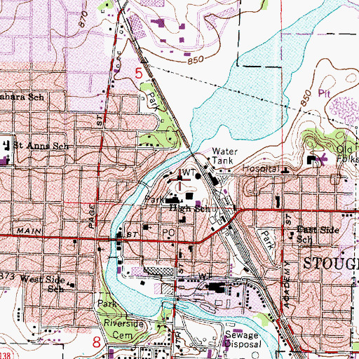 Topographic Map of River Bluff Middle School, WI
