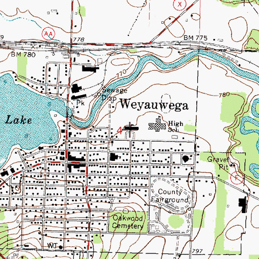 Topographic Map of Weyauwega Elementary School, WI