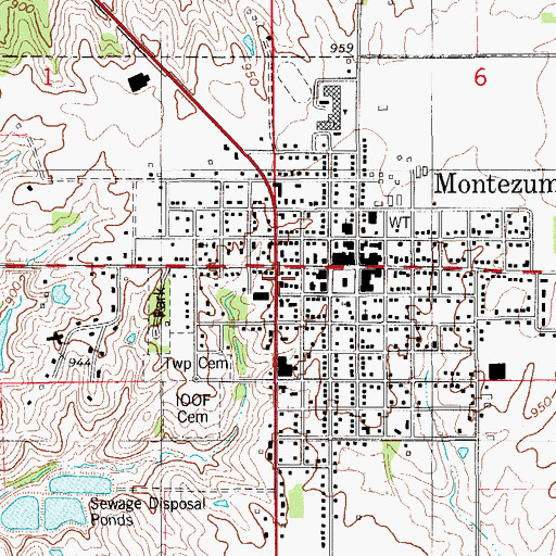 Topographic Map of Poweshiek County Courthouse, IA
