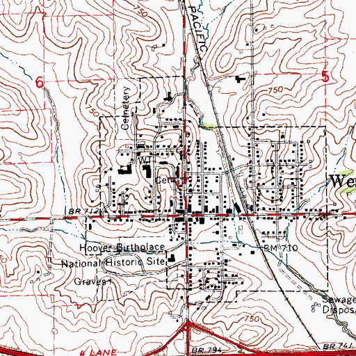 Topographic Map of Old Friends Cemetery, IA