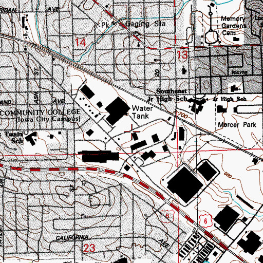 Topographic Map of Associated Foot and Ankle Specialists Center, IA