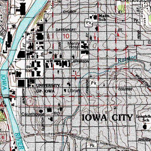 Topographic Map of Iowa City City Hall, IA