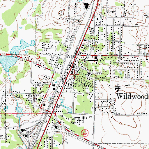 Topographic Map of Wildwood City Hall, FL