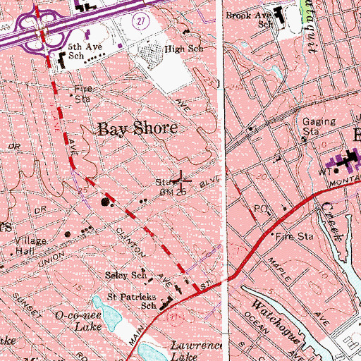 Topographic Map of Bay Shore Station, NY