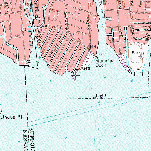 Topographic Map of Unqua - Corinthian Yacht Club, NY