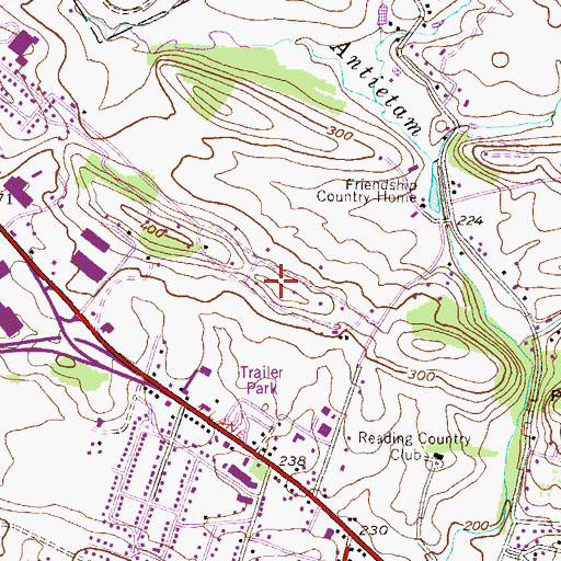 Topographic Map of Country Club Run, PA