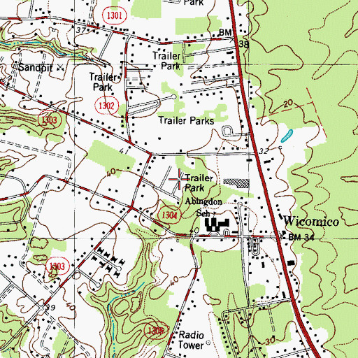 Topographic Map of Wicomico Mobile Village, VA