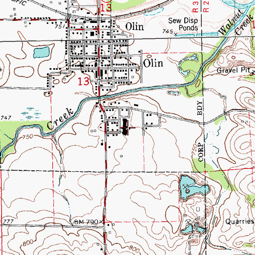 Topographic Map of Olin Elementary School, IA