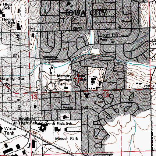 Topographic Map of Willowwind School, IA