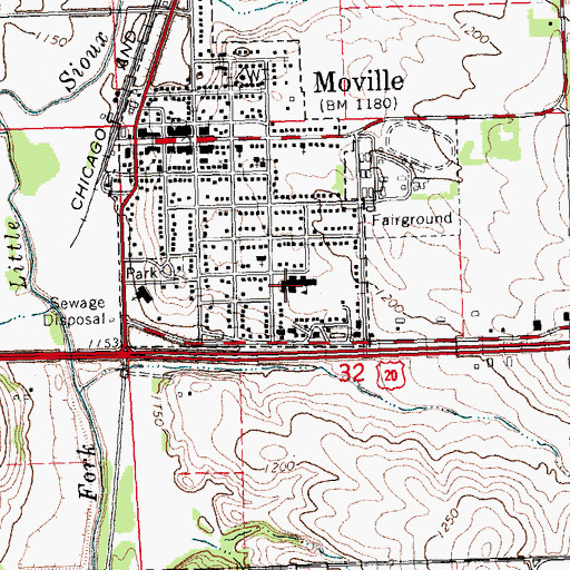 Topographic Map of Woodbury Central Middle School, IA