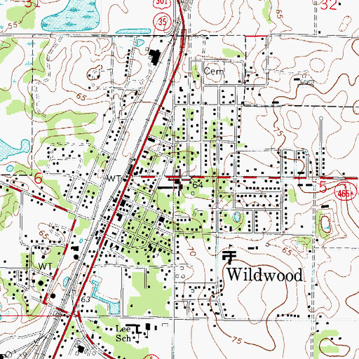Topographic Map of Wildwood Middle School, FL