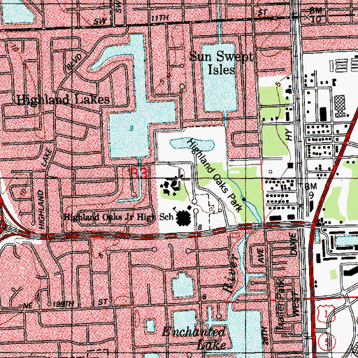 Topographic Map of Highland Oaks School, FL