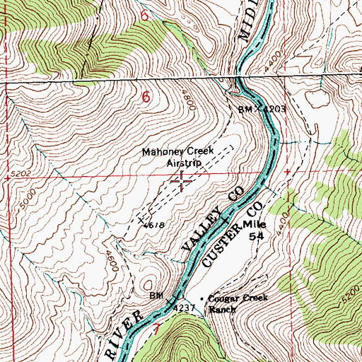 Topographic Map of Mahoney Creek USFS Airport, ID