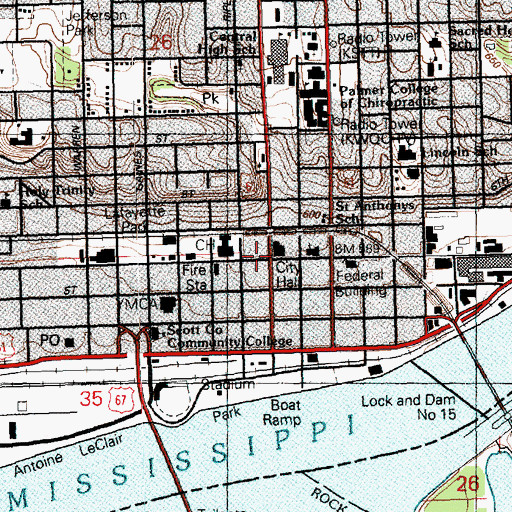 Topographic Map of Davenport, IA