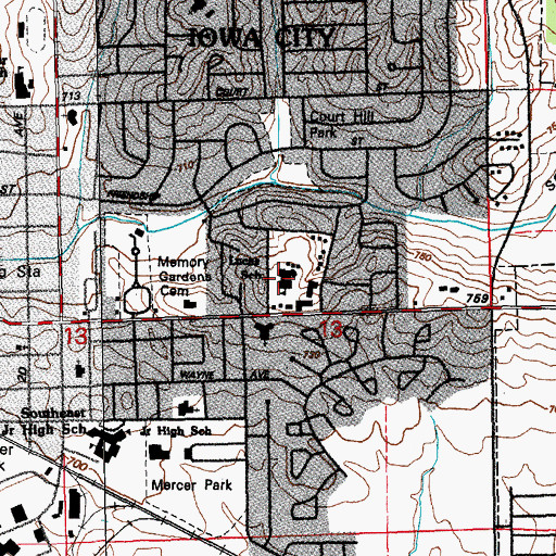 Topographic Map of Robert Lucas Elementary School, IA