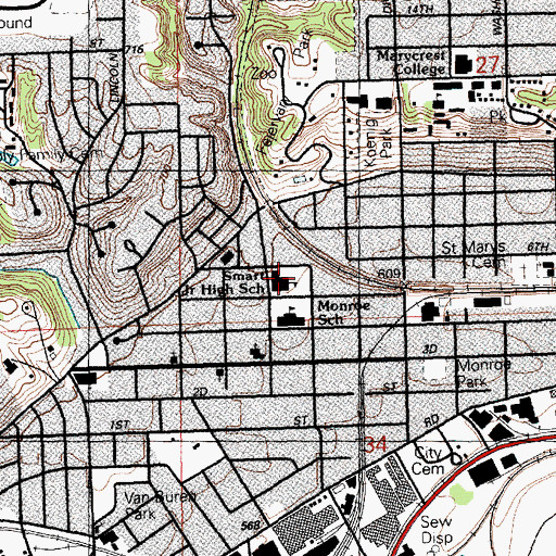 Topographic Map of Frank L Smart Intermediate School, IA