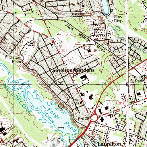 Topographic Map of Laurelton Gardens, NJ
