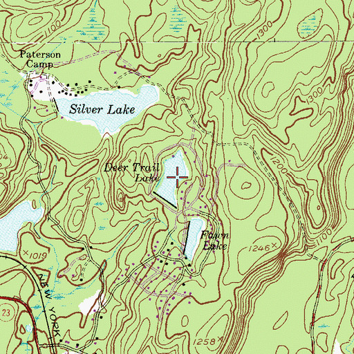 Topographic Map of Deer Trail Lake, NJ