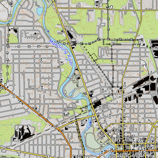 OpenTopoMap map of W D Packard Music Hall, OH