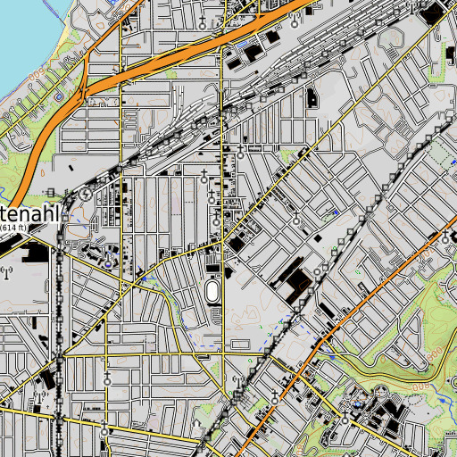 OpenTopoMap map of Five Points Shopping Center, OH