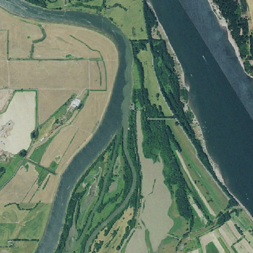 Aerial imagery of Gilbert River, OR