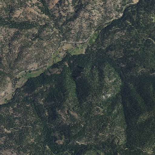 Aerial imagery of Steins Pillar, OR