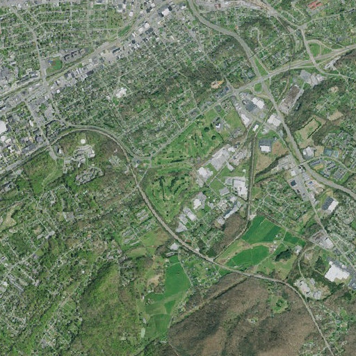 Aerial imagery of Pine Oaks Golf Course, TN