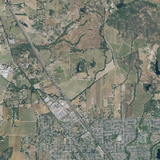 Aerial imagery of Las Robles Park, CA