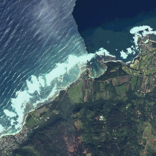 Aerial imagery of Pahipahiʻālua Beach, HI