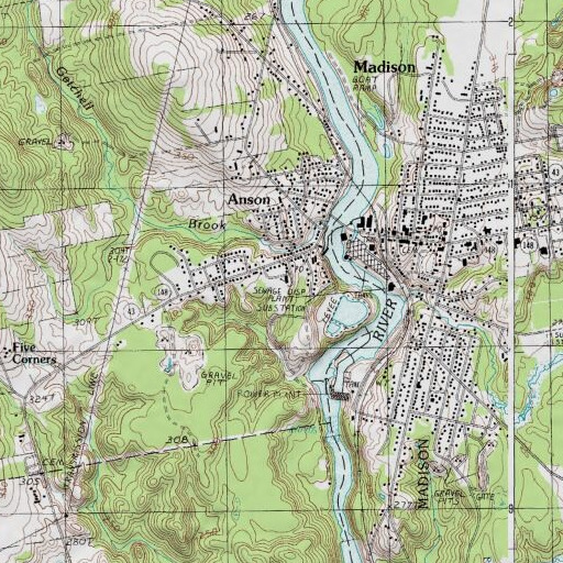 USGS 24K topo map of Garret Schenck Elementary School, ME