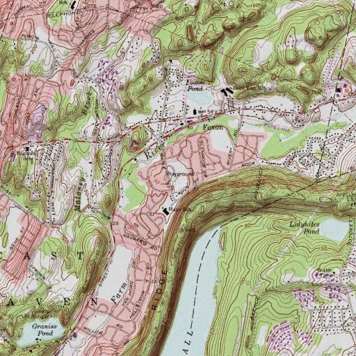 USGS 24K topo map of Kennedy Field, CT