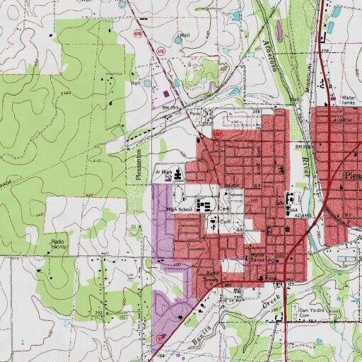 USGS 24K topo map of Pleasanton Intermediate School, TX