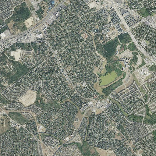 Aerial imagery of Crestview Elementary School, TX