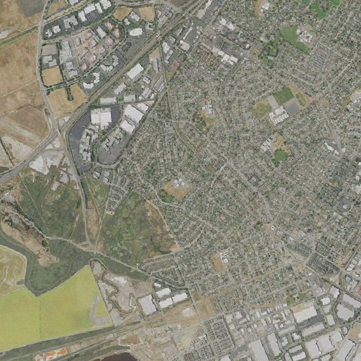 Aerial imagery of Lincoln Elementary School, CA