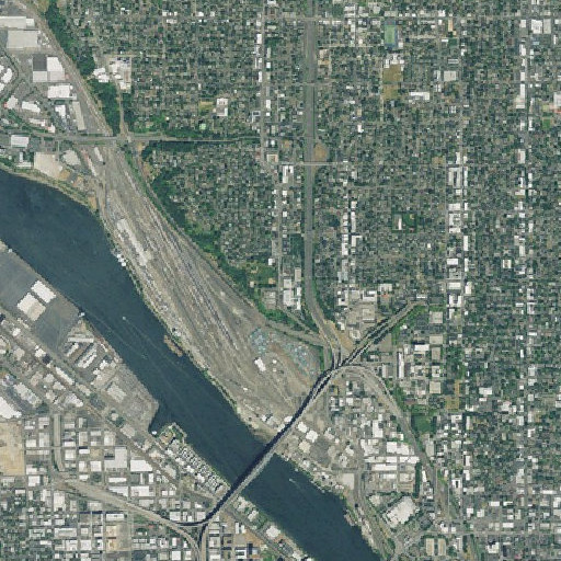 Aerial imagery of Overlook Park Max Station, OR