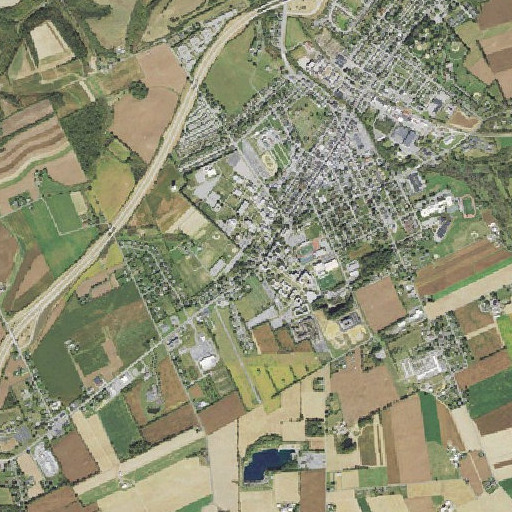 Aerial imagery of Maple Manor, PA