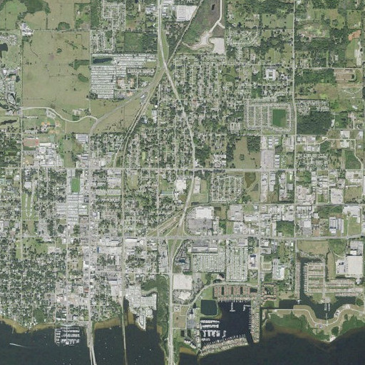 Aerial imagery of Lincoln Middle School, FL