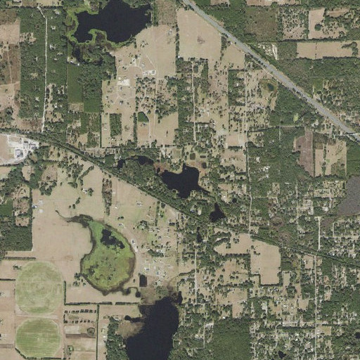 Aerial imagery of String of Ponds, FL