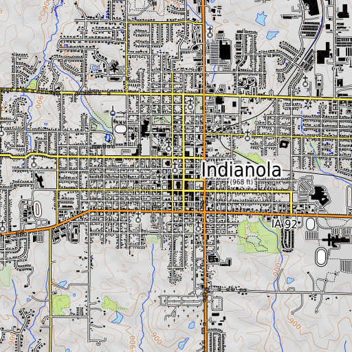 OpenTopoMap map of Warren County Courthouse, IA