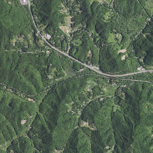 Aerial imagery of Poplar Branch, KY