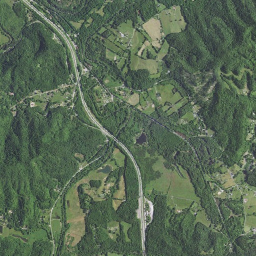 Aerial imagery of Cane Creek, KY