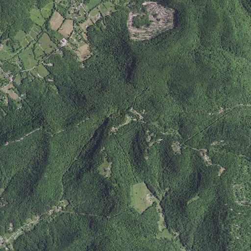 Aerial imagery of Chestnut Stand School, KY
