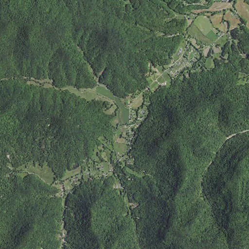 Aerial imagery of Kueshner Branch, KY