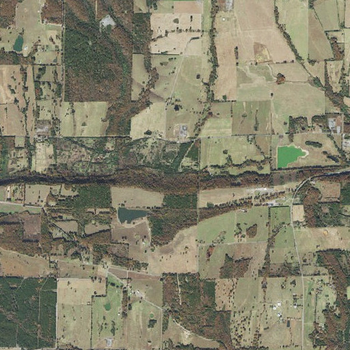 Aerial imagery of Strain Branch, AR