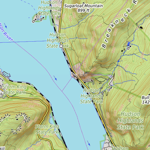 OpenTopoMap map of Breakneck Point, NY