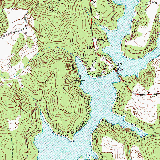 Topographic Map of Watership Downs, NC