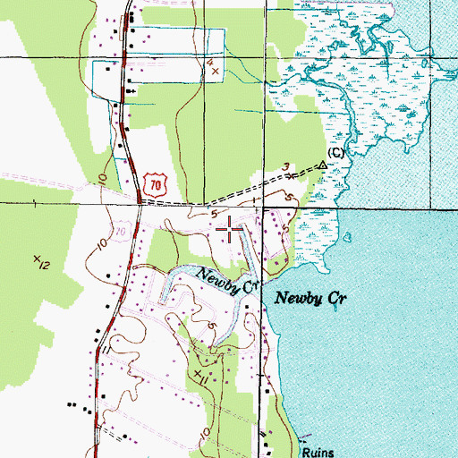Topographic Map of Oakwood Acres, NC